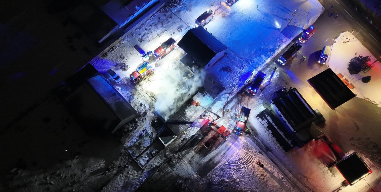 Pożar w Elżbietowie, 11 zastępów w akcji