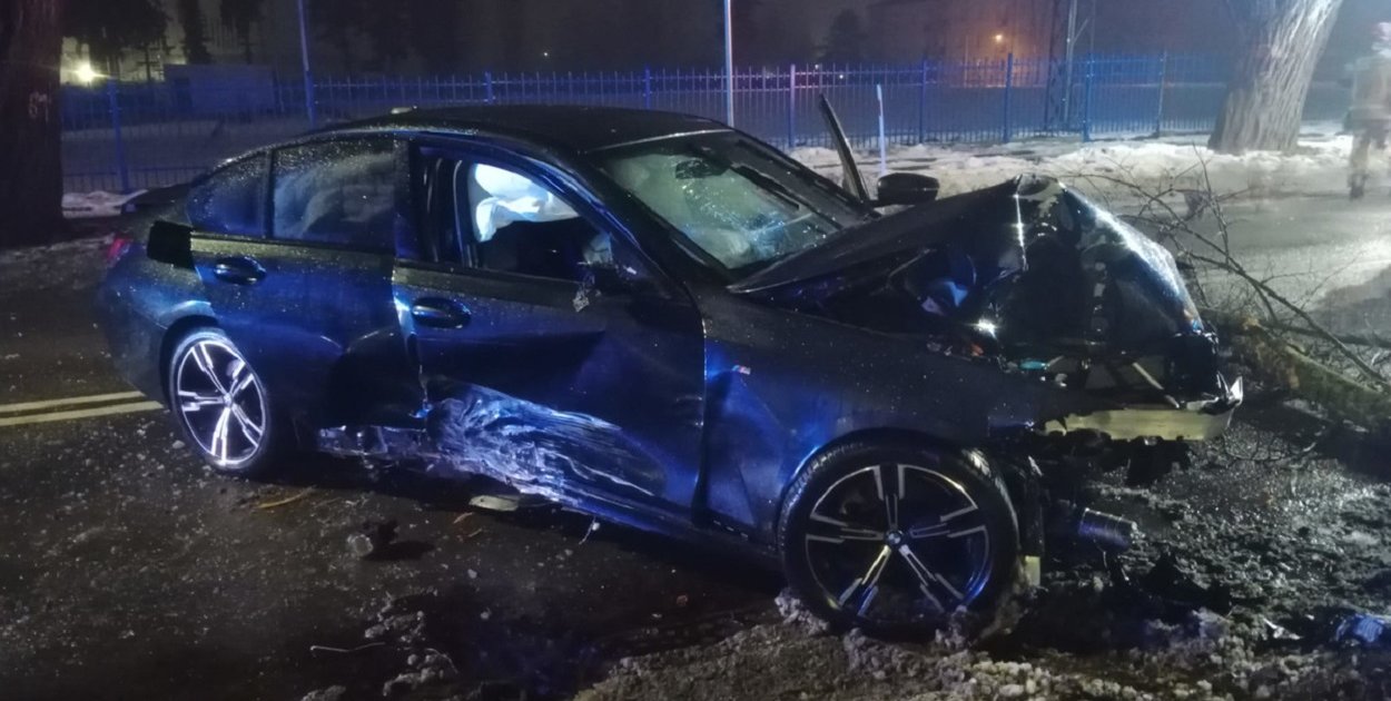 Policja o wypadku na Chopina: kierowca był nietrzeźwy