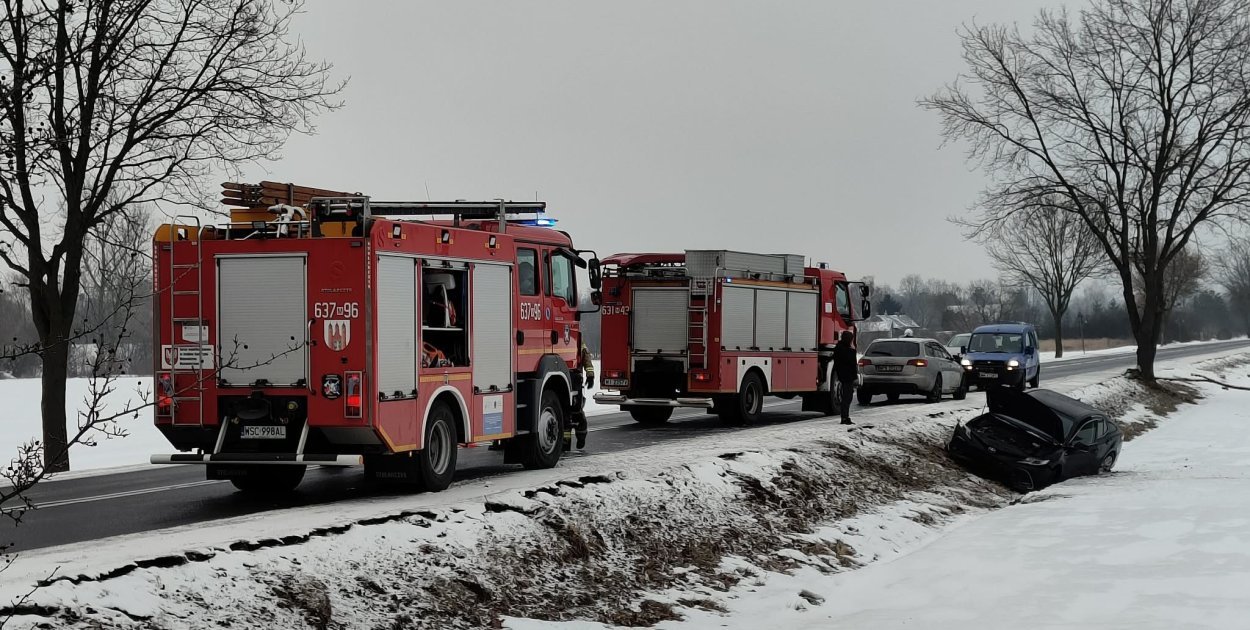 Policja szuka świadków zdarzenia drogowego w Kromnowie