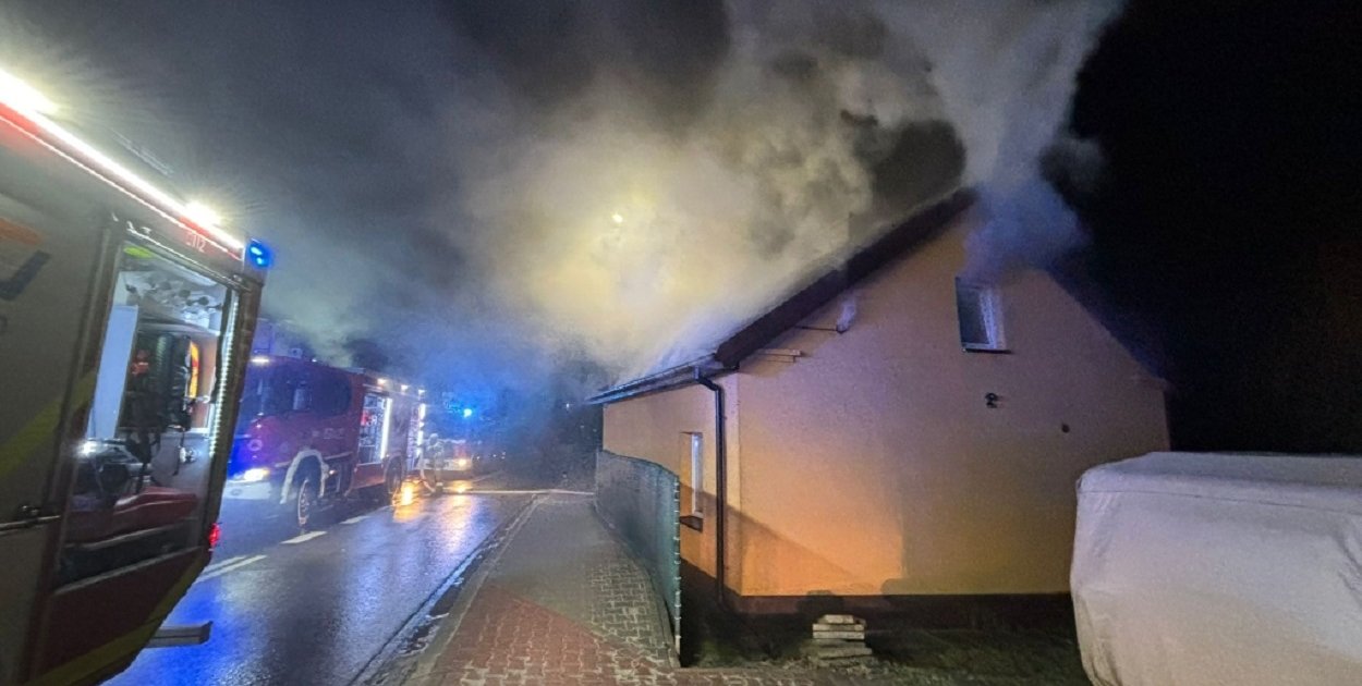 Mieszkańcy spalonego domu przy Wyszogrodzkiej potrzebują pomocy