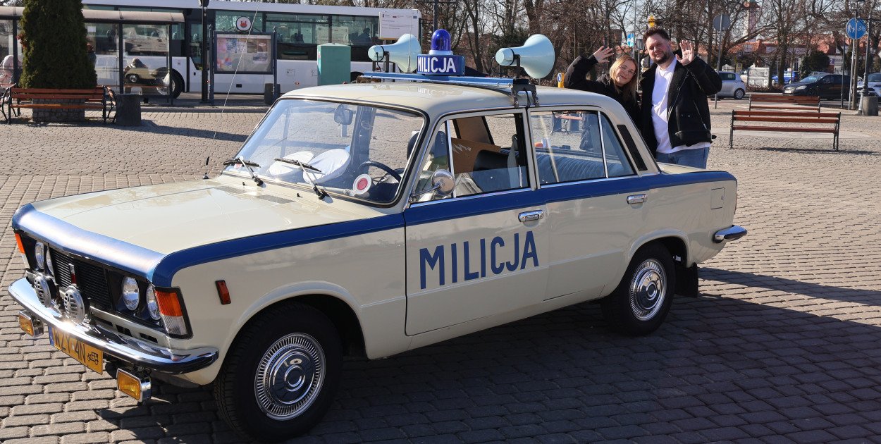 Milicyjny RadioWóz na urodzinowej trasie Radia Sochaczew