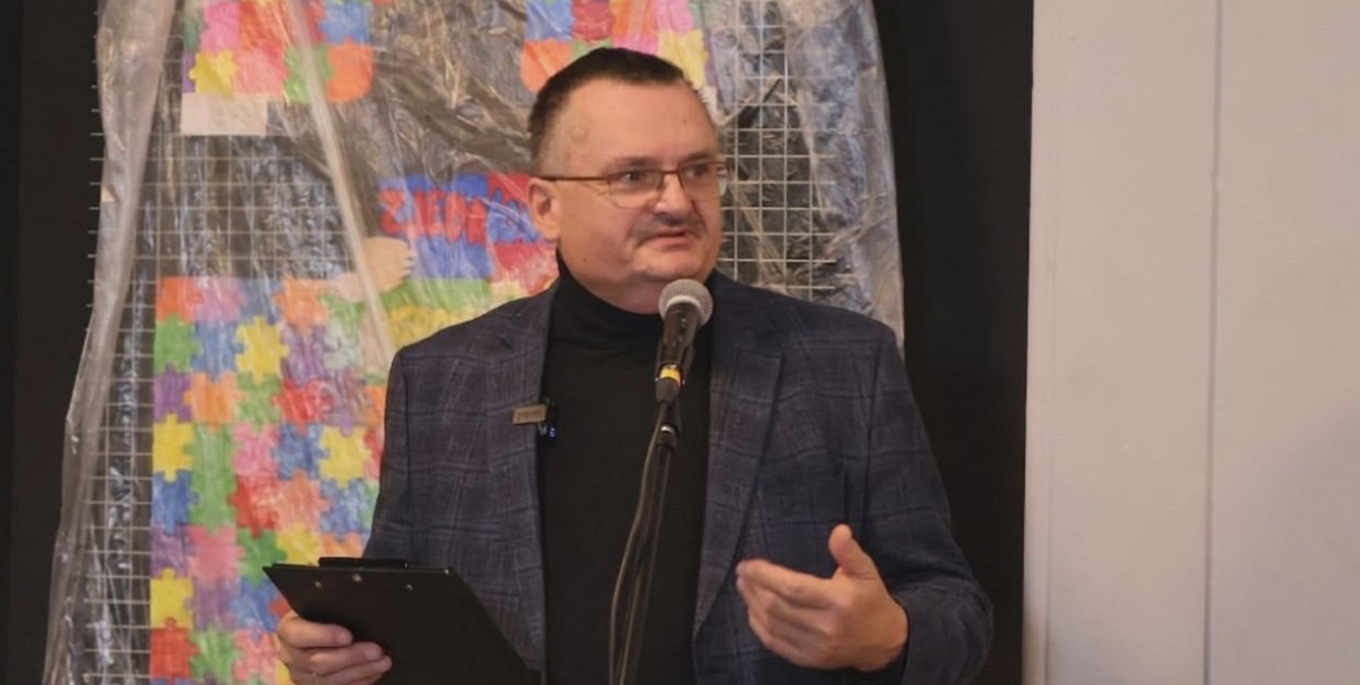 Artur Komorowski żegna się z SCK